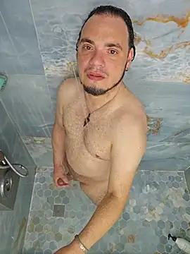 latinoflpr online show from March 7, 2026, 1:35 am