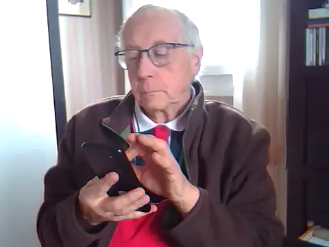 johnjohn622662 online show from September 25, 2025, 12:09 pm