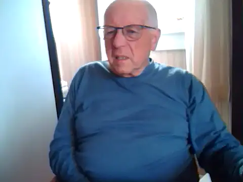 johnjohn622662 online show from September 29, 2025, 9:25 am