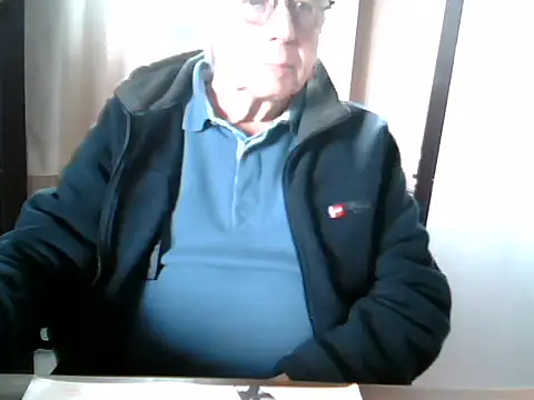 Snapshot of johnjohn622662 chatting on February 2, 2026, 9:30 am johnjohn622662 online show from February 2, 2026, 9:30 am