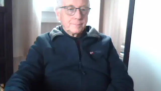 Snapshot of johnjohn622662 chatting on February 9, 2026, 1:59 pm johnjohn622662 online show from February 9, 2026, 1:59 pm