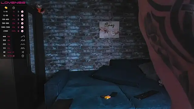 Snapshot of mark_normal chatting on February 6, 2026, 2:49 am mark normal online show from February 6, 2026, 2:49 am