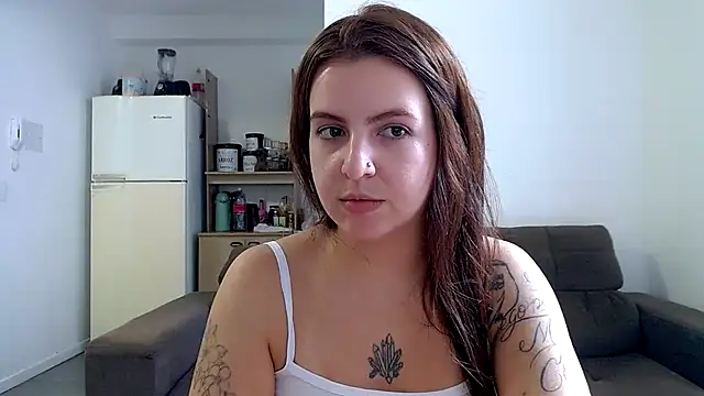 chelbyy online show from March 18, 2026, 8:23 pm