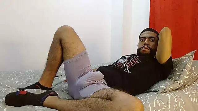 Snapshot of Aroon_Stonne chatting on December 15, 2024, 5:56 am Aroon Stonne online show from December 15, 2024, 5:56 am