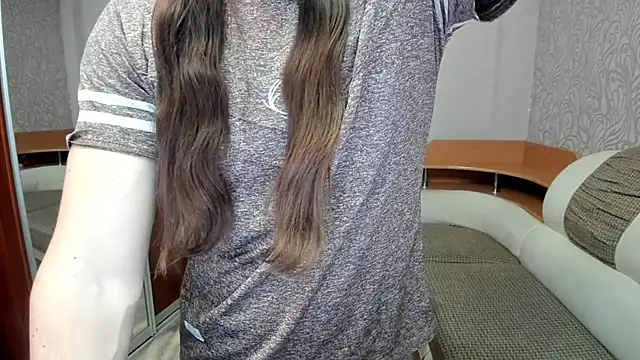 Marrymepls online show from January 15, 2026, 2:43 pm