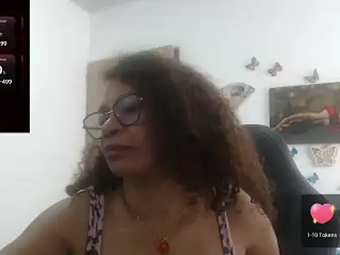 Snapshot of BustyMilf_ chatting on March 5, 2025, 6:12 pm BustyMilf online show from March 5, 2025, 6:12 pm