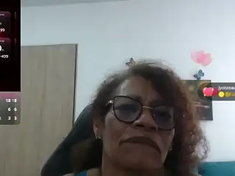 Snapshot of BustyMilf_ chatting on March 14, 2025, 6:39 pm BustyMilf online show from March 14, 2025, 6:39 pm