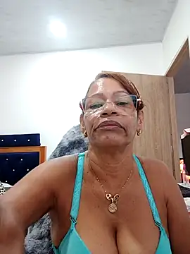 Snapshot of BustyMilf_ chatting on September 26, 2025, 12:42 pm BustyMilf online show from September 26, 2025, 12:42 pm