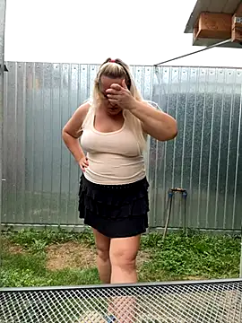 Snapshot of SabinaSweety chatting on September 24, 2025, 3:15 pm SabinaSweety online show from September 24, 2025, 3:15 pm