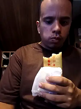 pedro1680 online show from February 18, 2026, 12:39 am