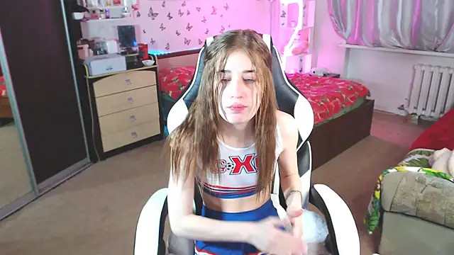 Kira honeyy online show from January 29, 2025, 4:58 am