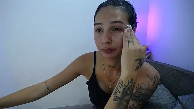 Snapshot of Allyson_Smith chatting on January 12, 2025, 12:49 am Allyson Smith online show from January 12, 2025, 12:49 am