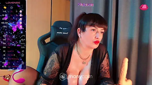 Hotangel75 online show from January 12, 2025, 4:52 am