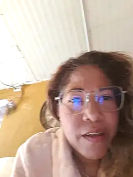 mila38 online show from May 18, 2026, 10:54 am