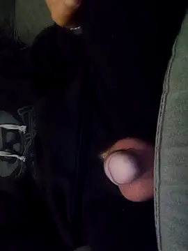 Snapshot of Bigdick666cm chatting on October 19, 2025, 8:04 am Bigdick666cm online show from October 19, 2025, 8:04 am