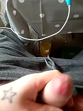 maiki7778 online show from October 25, 2025, 8:55 am