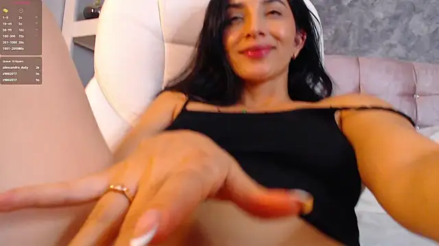 Snapshot of niko_robin chatting on December 13, 2024, 5:16 am niko robin online show from December 13, 2024, 5:16 am