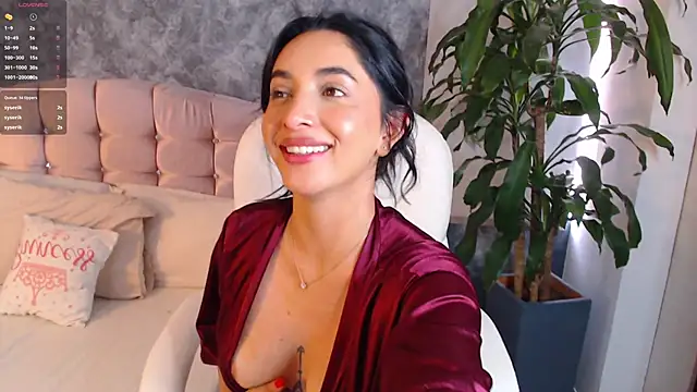 Snapshot of niko_robin chatting on March 5, 2025, 6:12 pm niko robin online show from March 5, 2025, 6:12 pm