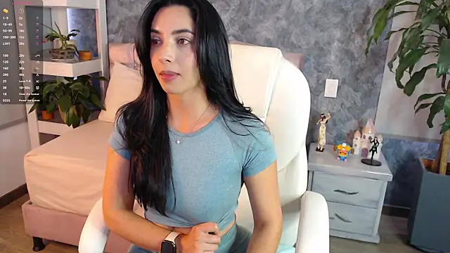 Snapshot of niko_robin chatting on November 13, 2025, 6:40 pm niko robin online show from November 13, 2025, 6:40 pm