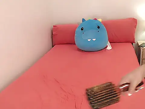 princessjessy online show from February 19, 2026, 5:47 am