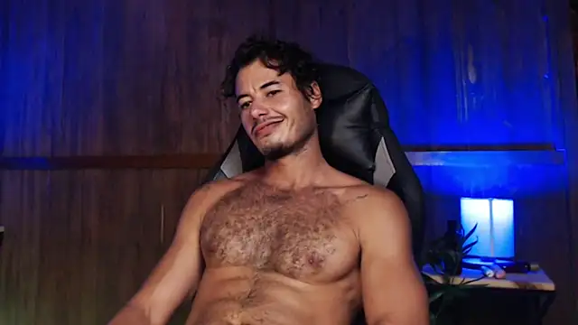 PedroMancini online show from March 2, 2025, 2:21 pm