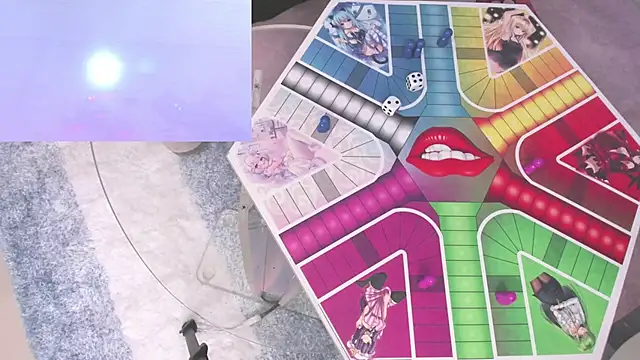 Snapshot of MarcelaFlores chatting on January 24, 2025, 5:32 pm MarcelaFlores online show from January 24, 2025, 5:32 pm