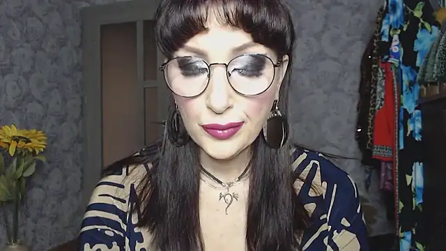 Snapshot of Aziza1 chatting on March 28, 2026, 2:38 pm Aziza1 online show from March 28, 2026, 2:38 pm