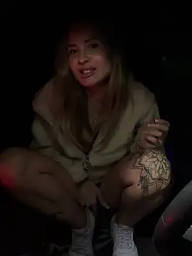 Etwas neugierig online show from March 11, 2025, 6:52 pm