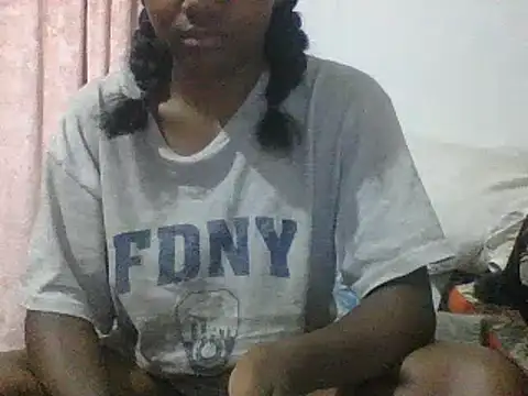 Snapshot of Hamie_sexy chatting on November 7, 2025, 8:53 pm Hamie sexy online show from November 7, 2025, 8:53 pm