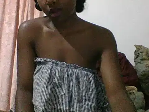 Snapshot of Hamie_sexy chatting on December 3, 2025, 5:59 am Hamie sexy online show from December 3, 2025, 5:59 am