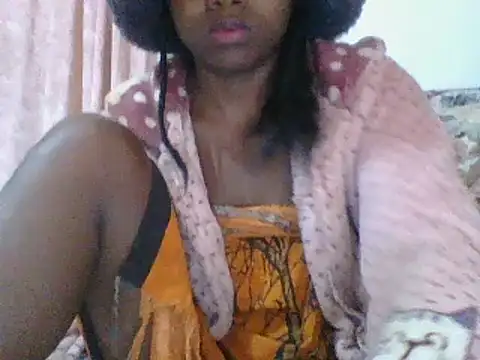 Snapshot of Hamie_sexy chatting on December 19, 2025, 11:39 am Hamie sexy online show from December 19, 2025, 11:39 am