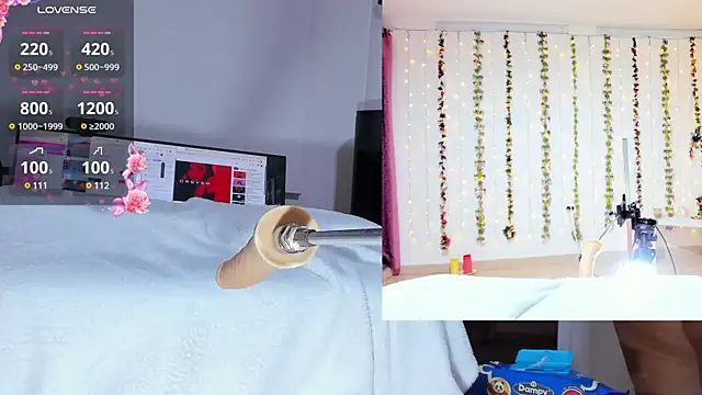 Snapshot of Alessandra_Smith chatting on March 13, 2025, 8:32 pm Alessandra Smith online show from March 13, 2025, 8:32 pm