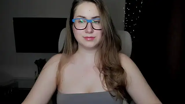 SeasonalSomeone online show from November 7, 2025, 10:54 pm