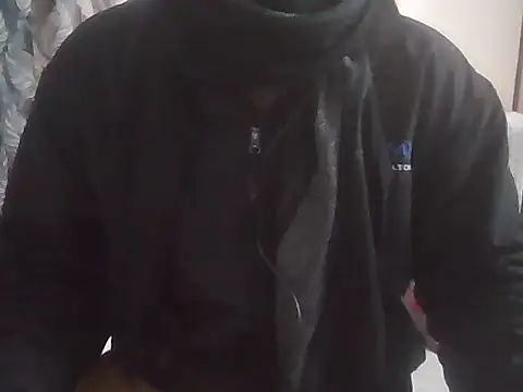 Snapshot of hotindianstud chatting on January 10, 2025, 9:44 am hotindianstud online show from January 10, 2025, 9:44 am
