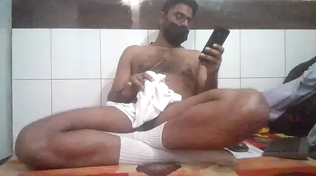 Snapshot of hotindianstud chatting on February 18, 2025, 3:21 pm hotindianstud online show from February 18, 2025, 3:21 pm