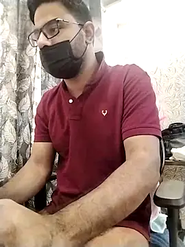 Snapshot of hotindianstud chatting on February 23, 2025, 4:39 am hotindianstud online show from February 23, 2025, 4:39 am