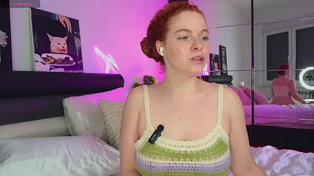 YammyPie online show from November 23, 2025, 5:57 pm