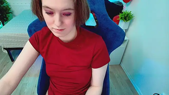 CranberryHot online show from October 16, 2025, 6:20 pm