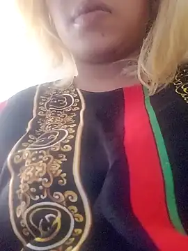 Nainagupta7890 online show from November 3, 2025, 9:32 am