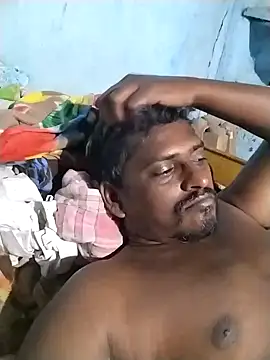 Snapshot of rohanhotguy chatting on February 14, 2026, 6:04 pm rohanhotguy online show from February 14, 2026, 6:04 pm