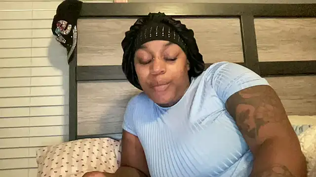 Creamesensation online show from October 26, 2025, 11:49 am