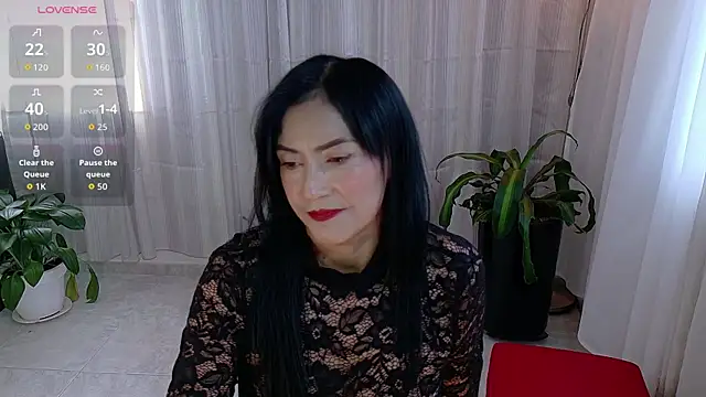  steffy  online show from June 4, 2026, 9:32 pm