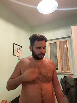 Snapshot of andrea92roma chatting on November 7, 2025, 10:43 pm andrea92roma online show from November 7, 2025, 10:43 pm