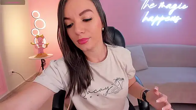 MorganHicks online show from March 15, 2025, 7:38 pm