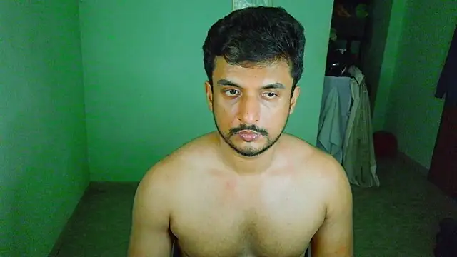 Snapshot of daringcutie chatting on April 25, 2026, 5:32 pm daringcutie online show from April 25, 2026, 5:32 pm