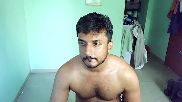 Snapshot of daringcutie chatting on May 11, 2026, 9:48 am daringcutie online show from May 11, 2026, 9:48 am