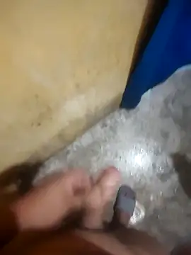 Manyy550 online show from April 22, 2026, 7:37 pm