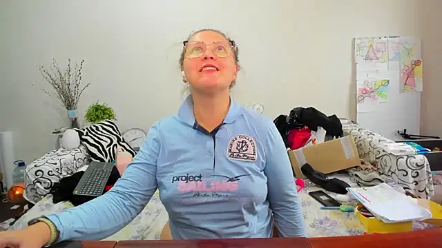 IamYourNarcotic online show from December 2, 2025, 9:03 am