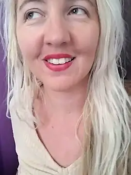 Mllesha74000 online show from October 2, 2025, 1:29 pm