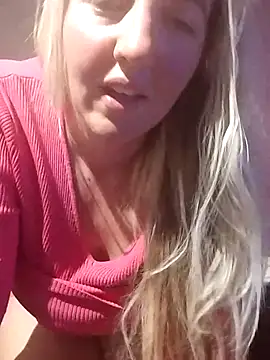 Mllesha74000 online show from December 18, 2025, 7:09 pm